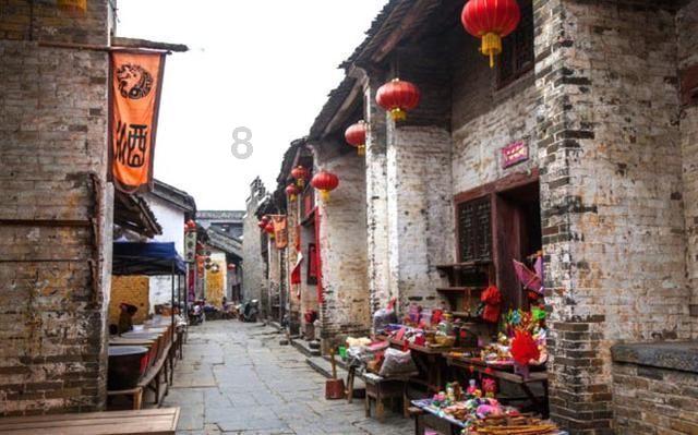 南方人称：完全接受不了东北人吃“生大葱蘸酱”，实在不理解！